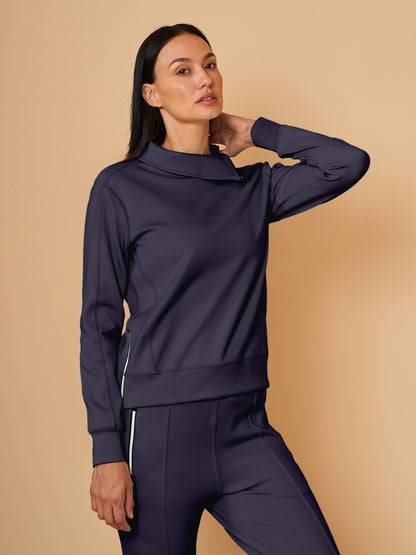 Super Tiebreak Irregular Collar Sweatshirt