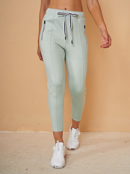 Baseline Drawstring Capri Sweatpants